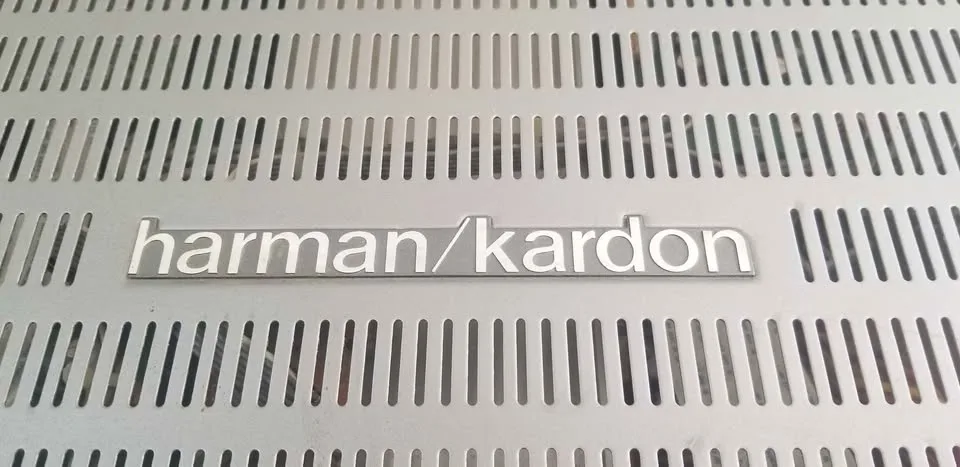 Harman Kardon AVR 635 7.1 Surround Receiver — High-Current 90W PC/Home Theater Amp